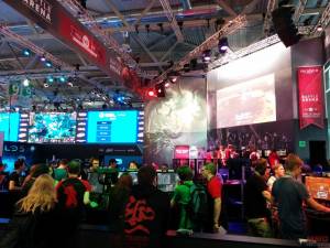 Gamescom 2015 photos1 RW05